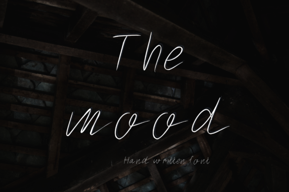 The Mood Font: Elegant Script for Crafters